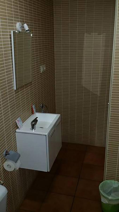 Hostal Velarde Talavera de la Reina Zewnętrze zdjęcie