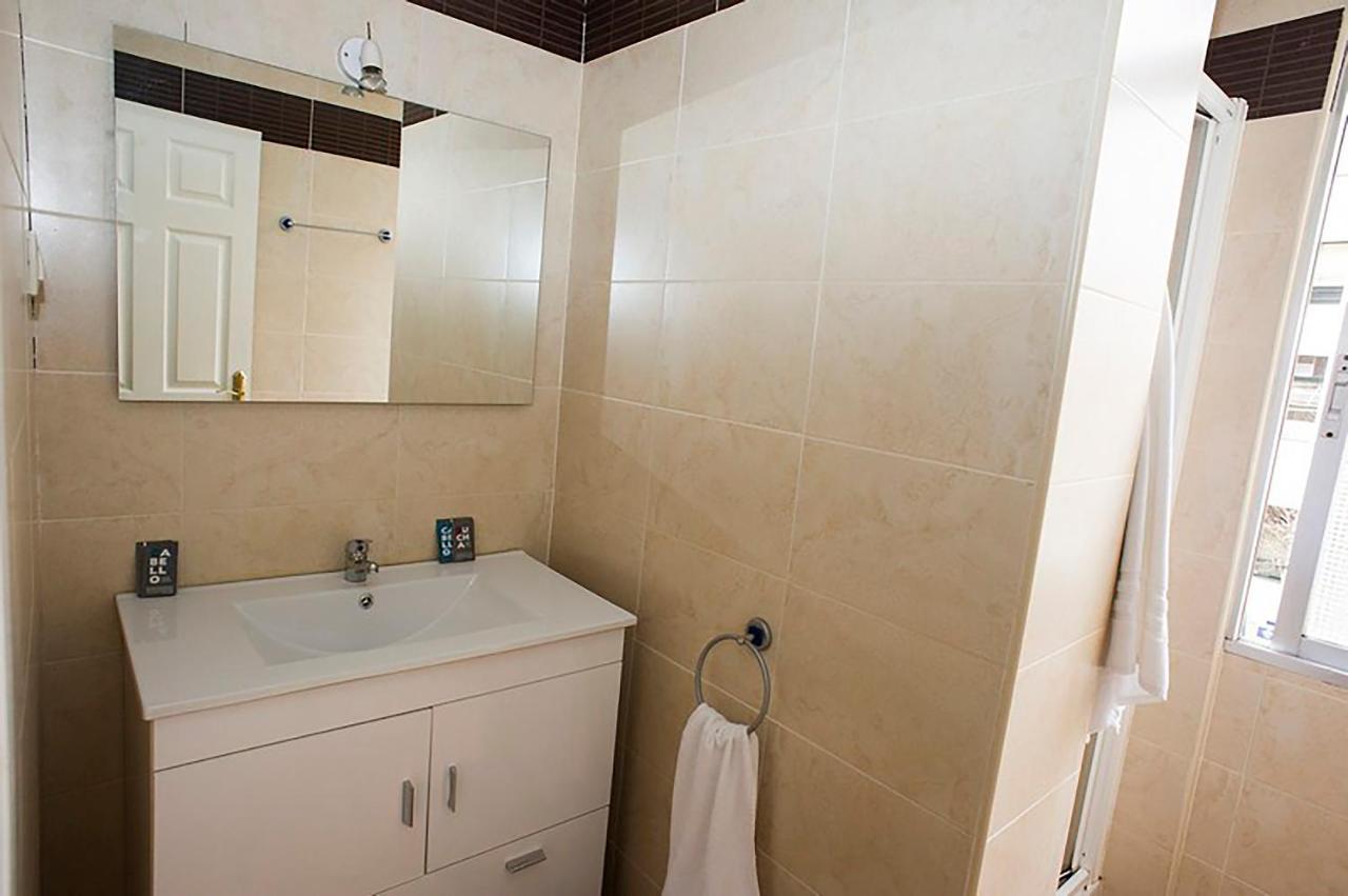 Hostal Velarde Talavera de la Reina Zewnętrze zdjęcie